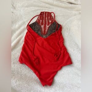 Acacia Teahupo’o one piece